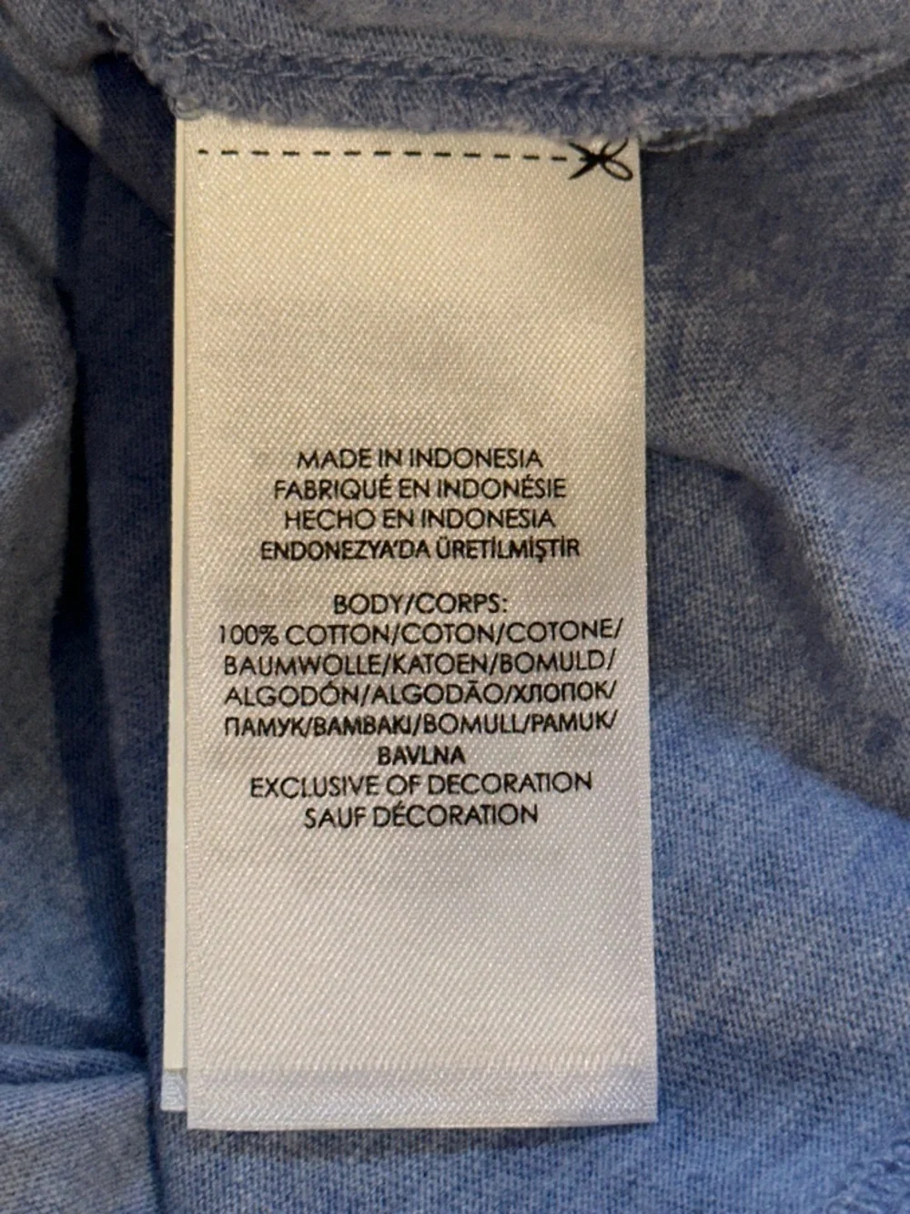 Polo by Ralph Lauren Men's V-Neck Tee - Picture 13 of 16